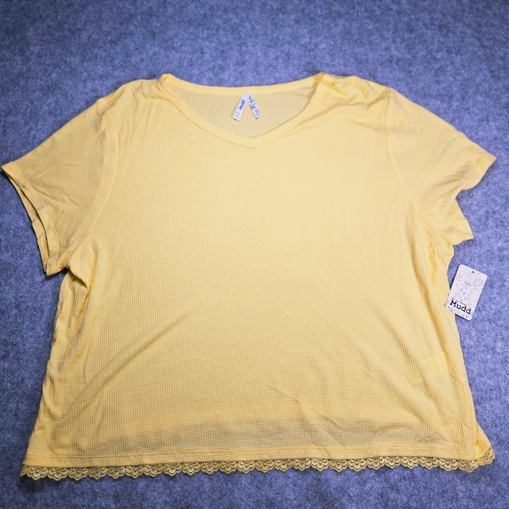 NWT Mudd Womens Yellow Waffle Knit Lace Trim V-Neck Top Layering Casual Sz XXL